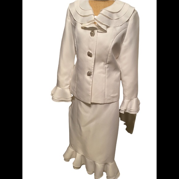 G. M. I 2-Piece Skirt Suit - Picture 2 of 4